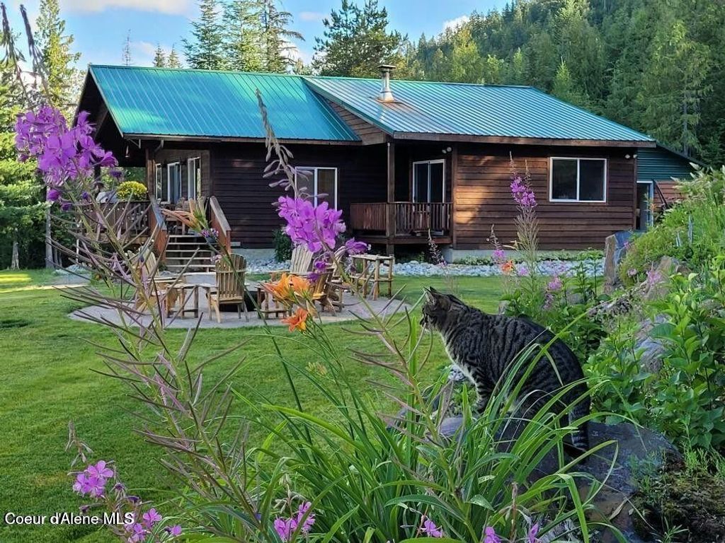 Photo of 937 Chase Lake Lake, Coolin, ID 83821 (MLS # 25-3103)