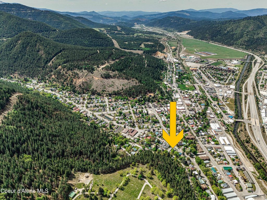 Photo of 201 Market AVE, Kellogg, ID 83837 (MLS # 26-4668)