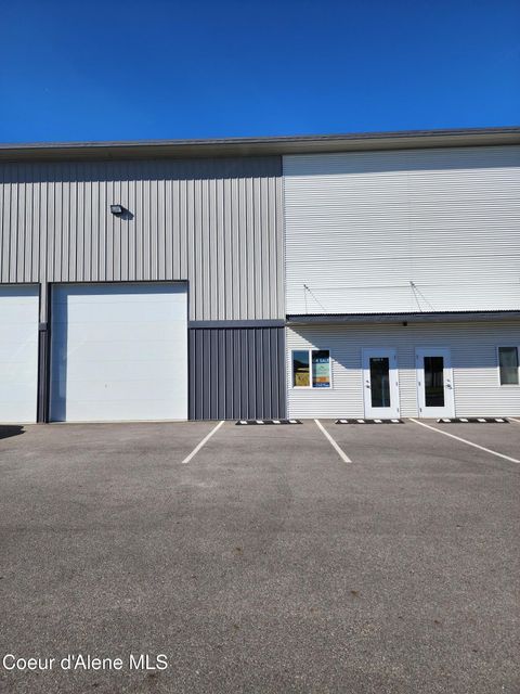 Photo of 3755 5th Ave #3B, Post Falls, ID 83854 (MLS # 25-10091)