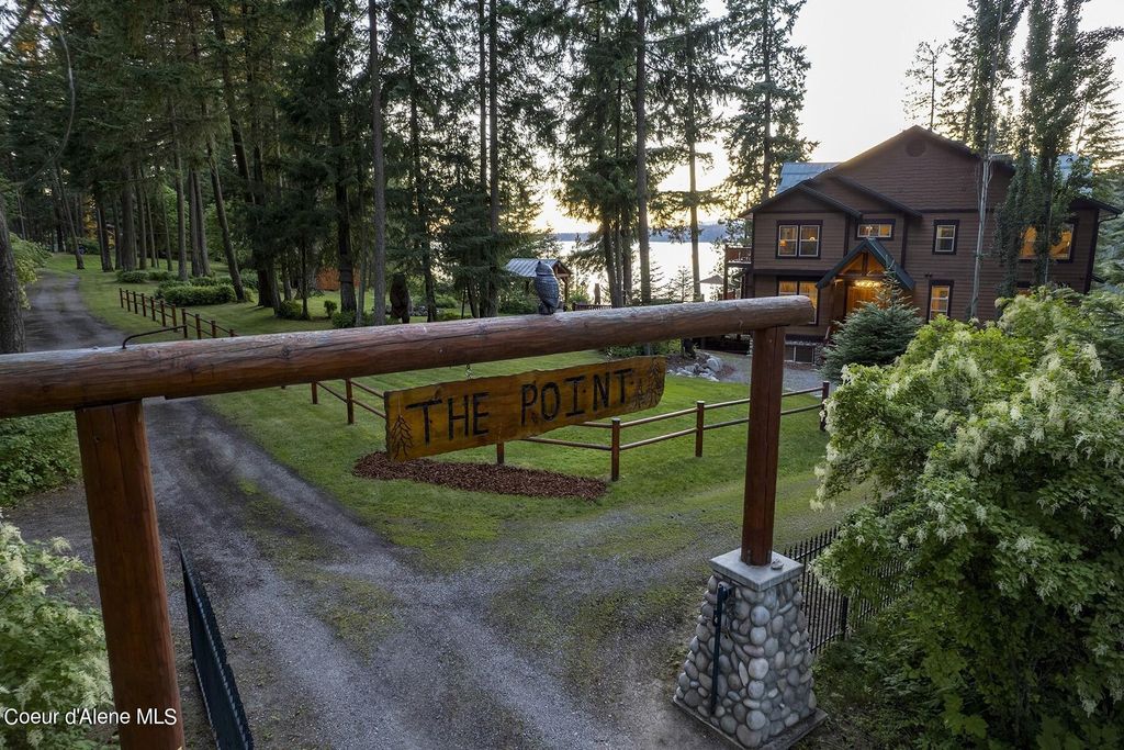 Photo of 6901 Syringa Rd, Hayden, ID 83835 (MLS # 24-1401)