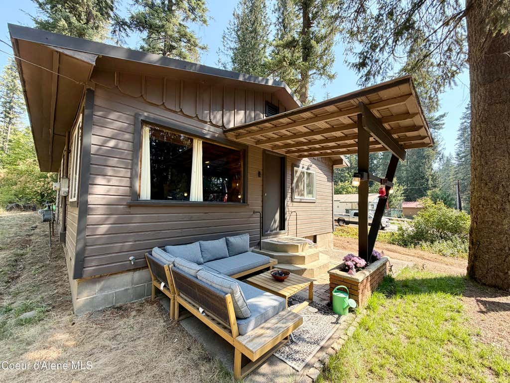 Photo of 9399 Twin Lakes Lakes, Rathdrum, ID 83858 (MLS # 26-8309)