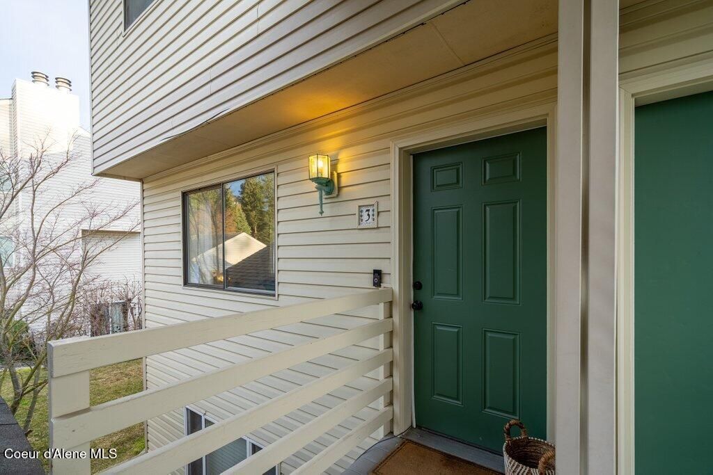 Photo of 8205 Ridgewood Dr #APT 3, Hayden, ID 83835 (MLS # 26-1706)