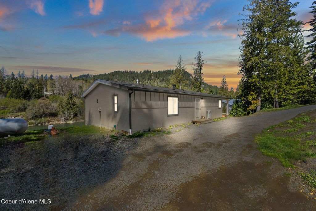 Photo of 792 Dirks Rd, Priest River, ID 83856 (MLS # 26-4314)