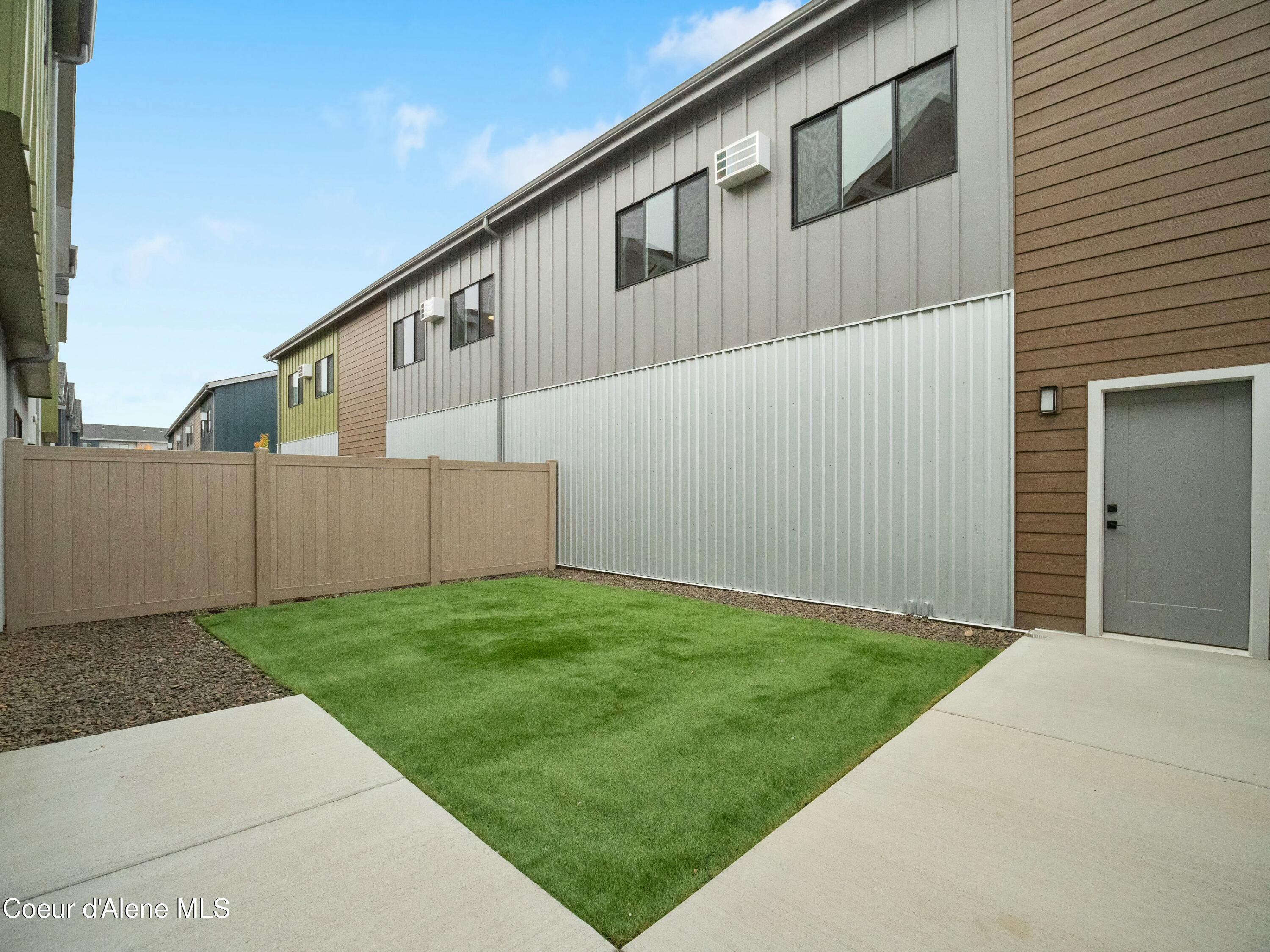 995 E Railroad Avenue, Post Falls, Idaho image 30