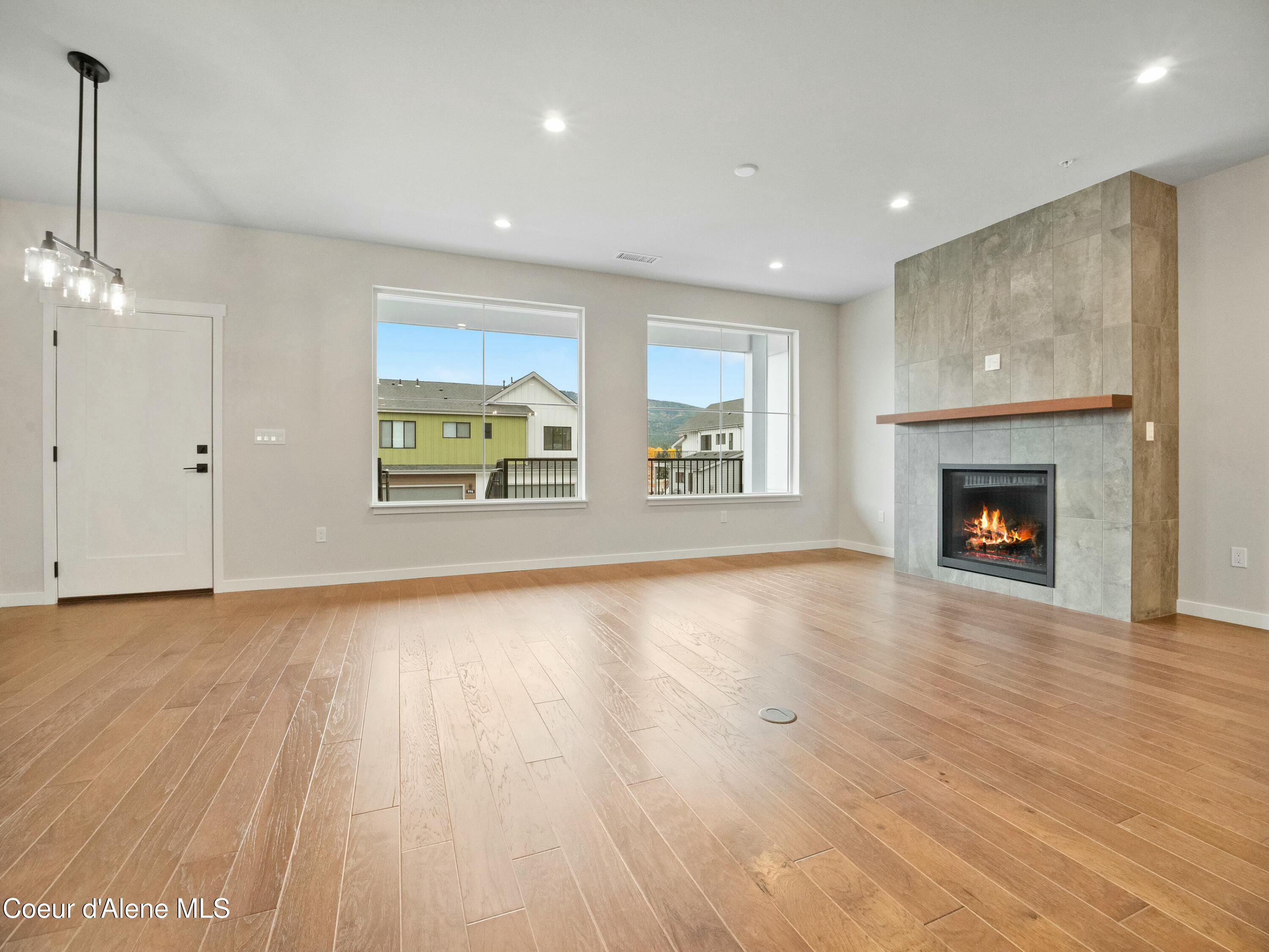 995 E Railroad Avenue, Post Falls, Idaho image 5