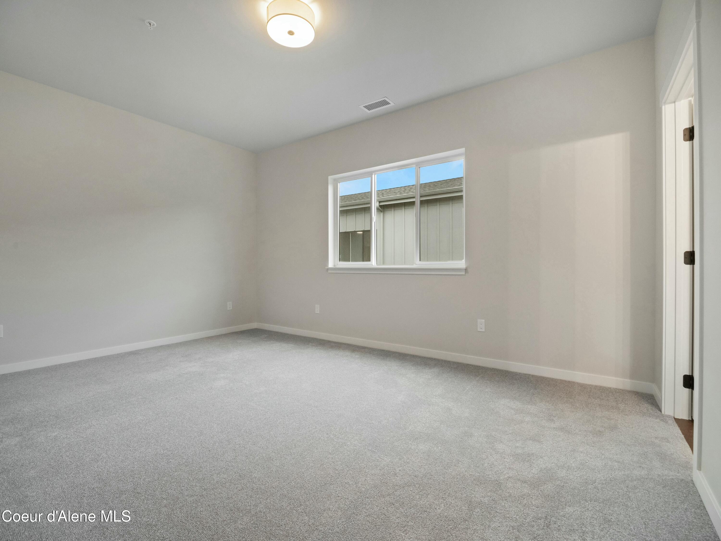 995 E Railroad Avenue, Post Falls, Idaho image 19