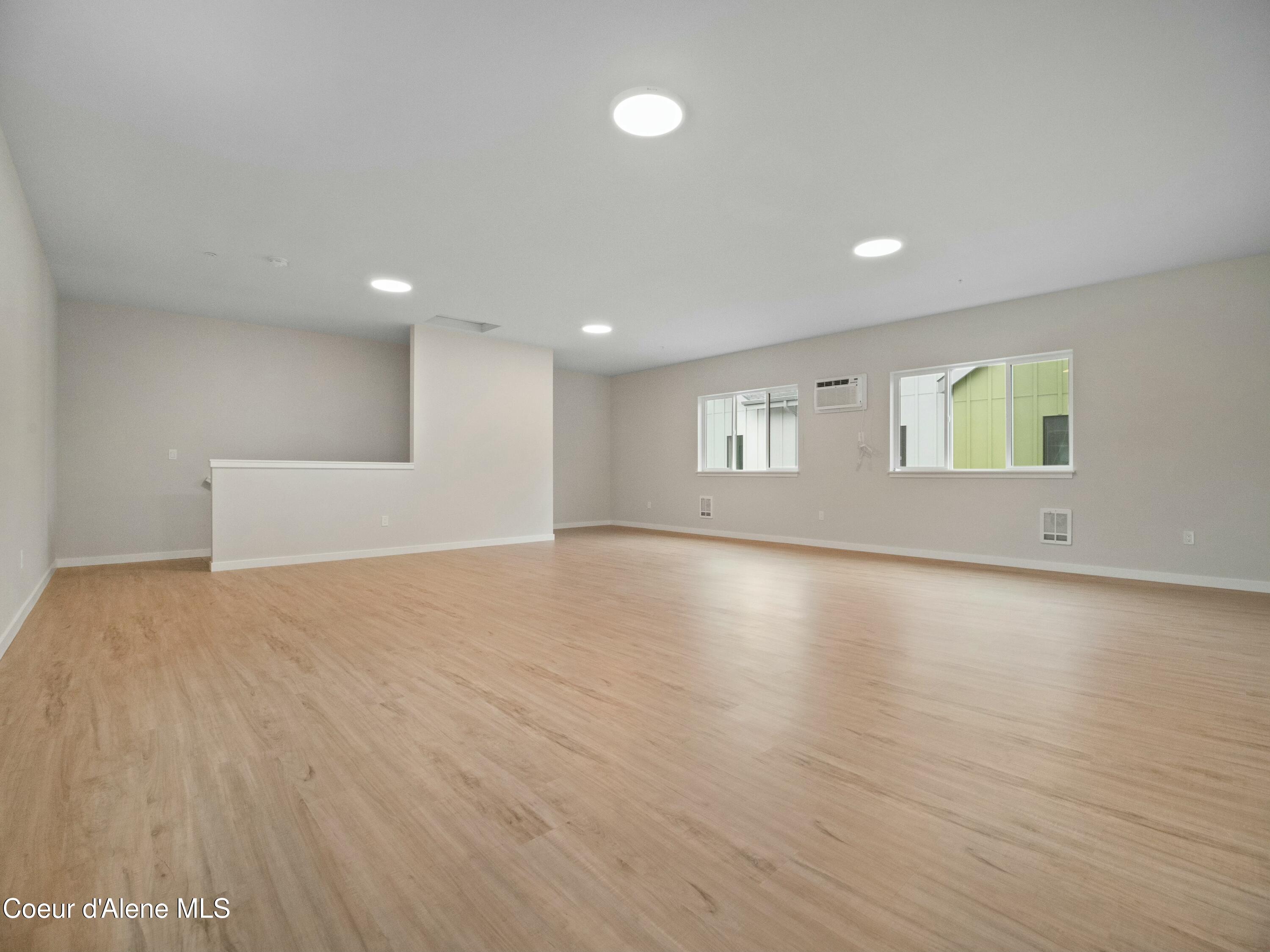 995 E Railroad Avenue, Post Falls, Idaho image 37