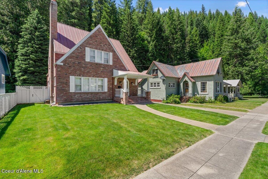 Photo of 10 King, Wallace, ID 83873 (MLS # 26-6352)