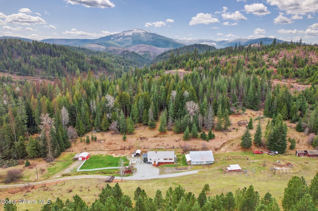 Photo of 15876 Skeel Gulch Rd, Cataldo, ID 83810 (MLS # 26-3119)