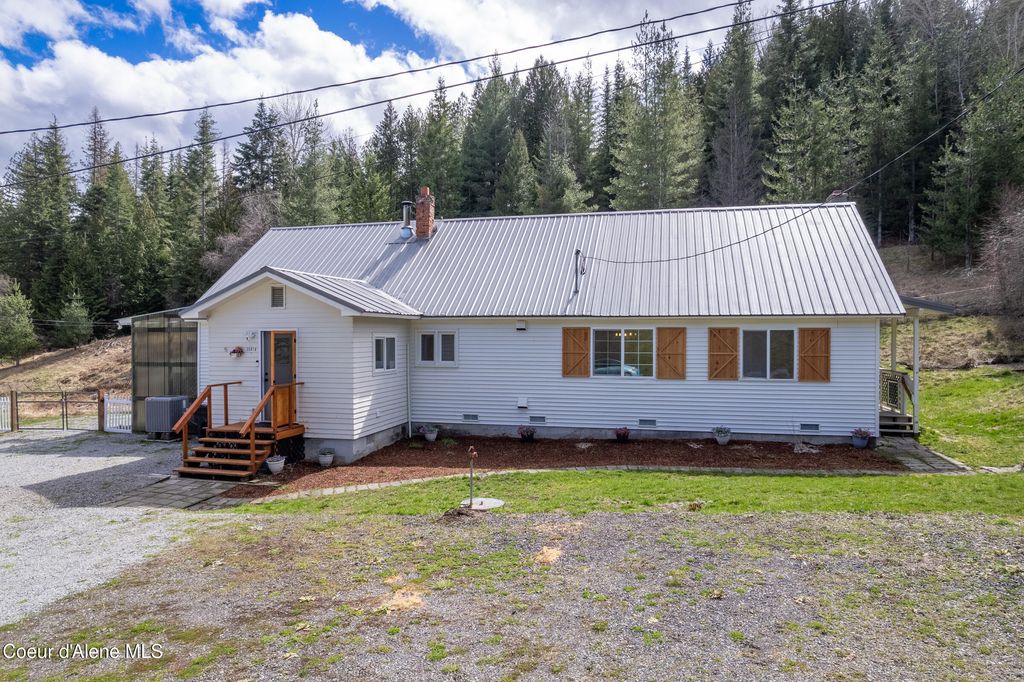 Photo of 15876 Skeel Gulch Rd, Cataldo, ID 83810 (MLS # 26-3119)