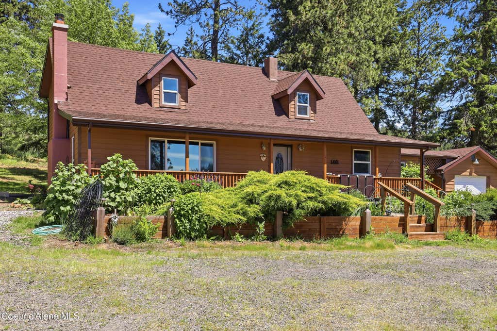 Photo of 17765 Rew Rd, Worley, ID 83876 (MLS # 26-6180)