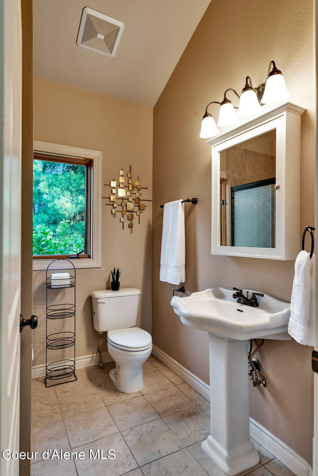 7177 W Heine Road, Coeur d'Alene, Idaho image 33