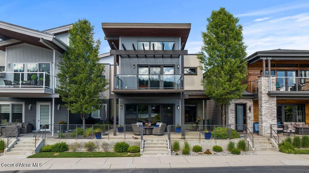 Photo of 1595 Bellerive Ln, Coeur dAlene, ID 83814 (MLS # 26-5226)