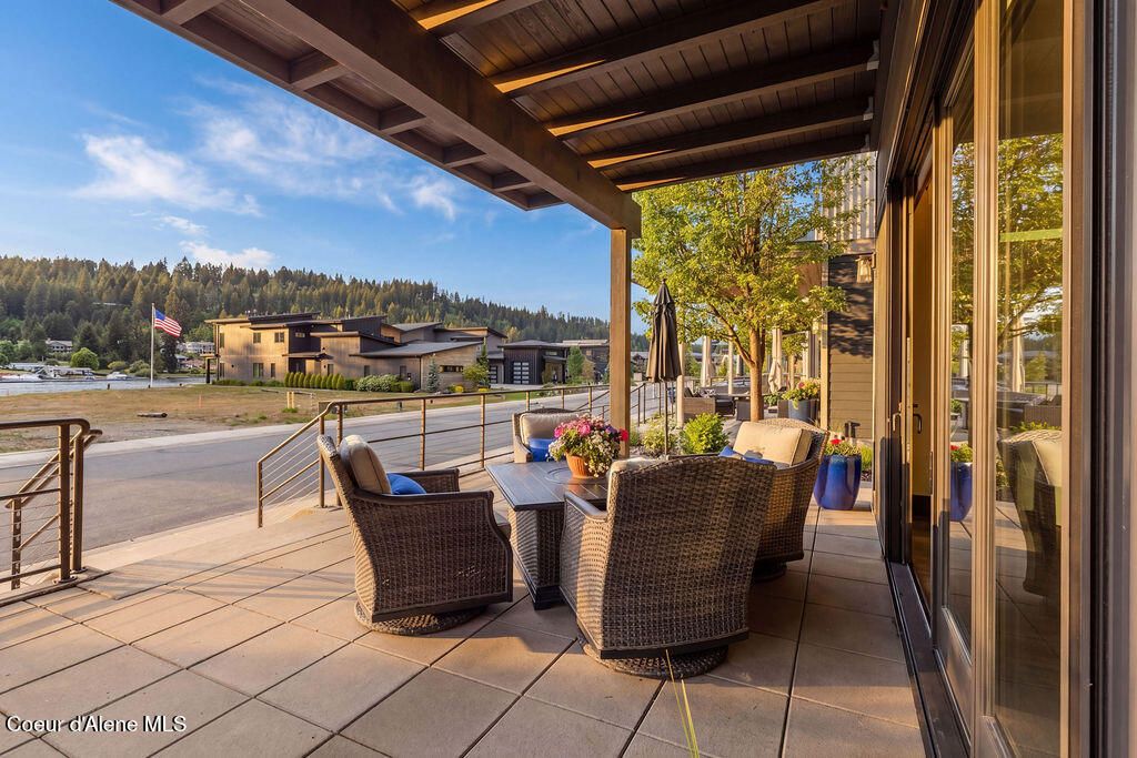 Photo of 1595 Bellerive Ln, Coeur dAlene, ID 83814 (MLS # 26-5226)