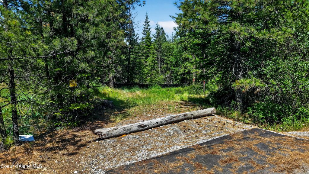 Photo of NKA Highland Drive Drive, Coeur dAlene, ID 83814 (MLS # 26-7478)