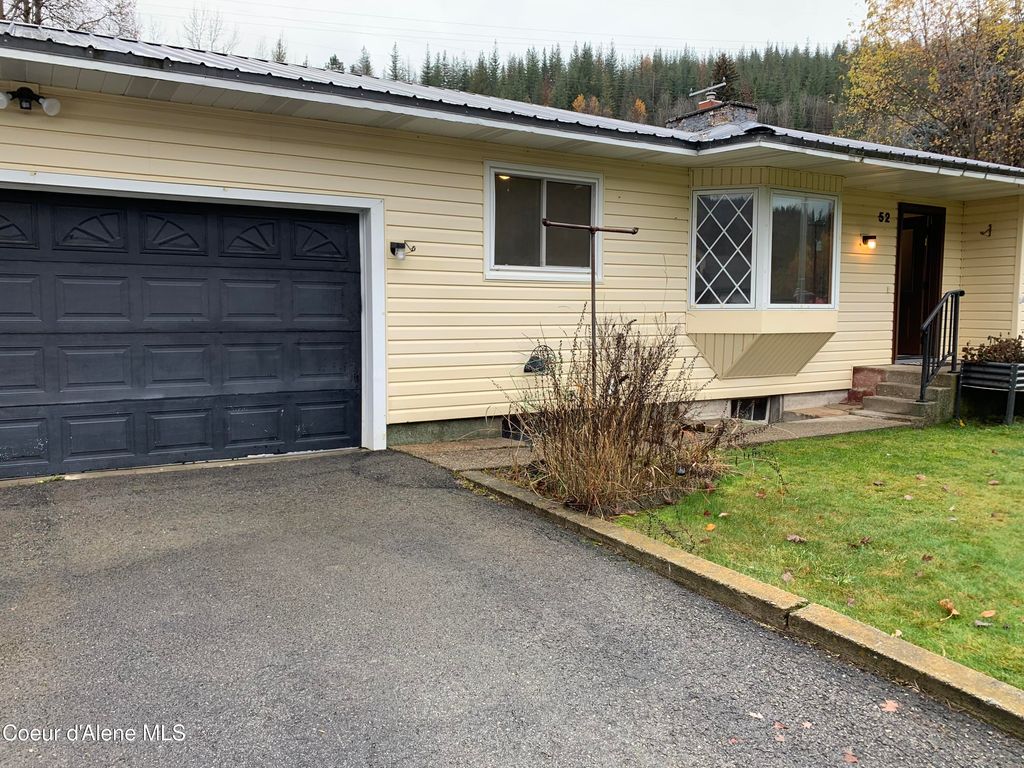 Photo of 52 Park Circle Circle, Kellogg, ID 83837 (MLS # 25-11078)