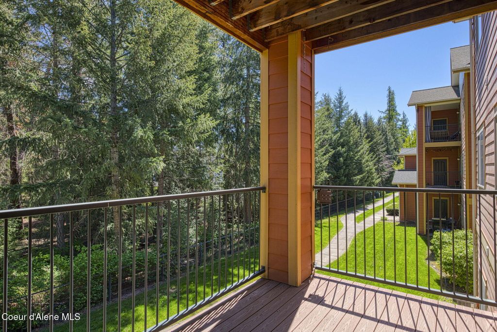 Photo of 6800 Spurwing LOOP #205, Coeur dAlene, ID 83815 (MLS # 26-4674)