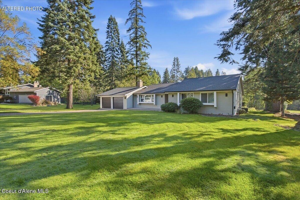 Photo of 12292 Kensington AVE, Hayden, ID 83835 (MLS # 26-9588)
