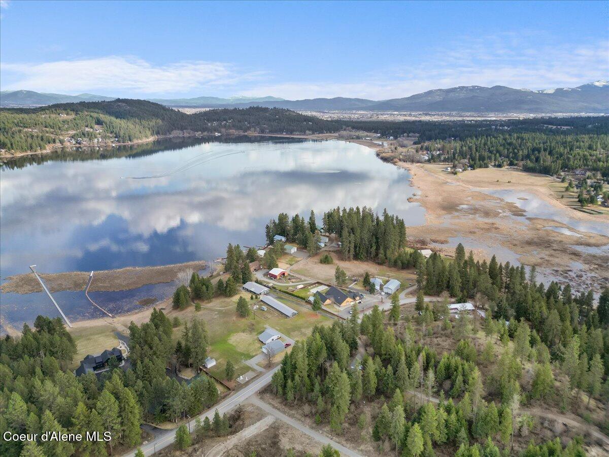 13687 N Hauser Lake, Post Falls, Idaho image 1