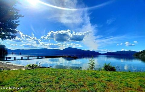Photo of 145 Cedar Dr, Bayview, ID 83803 (MLS # 25-1153)