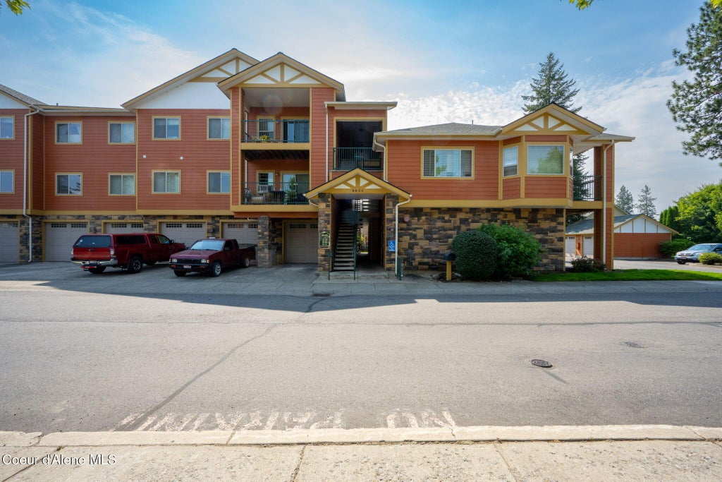 Photo of 6630 Spurwing LOOP #102, Coeur dAlene, ID 83815 (MLS # 26-8719)
