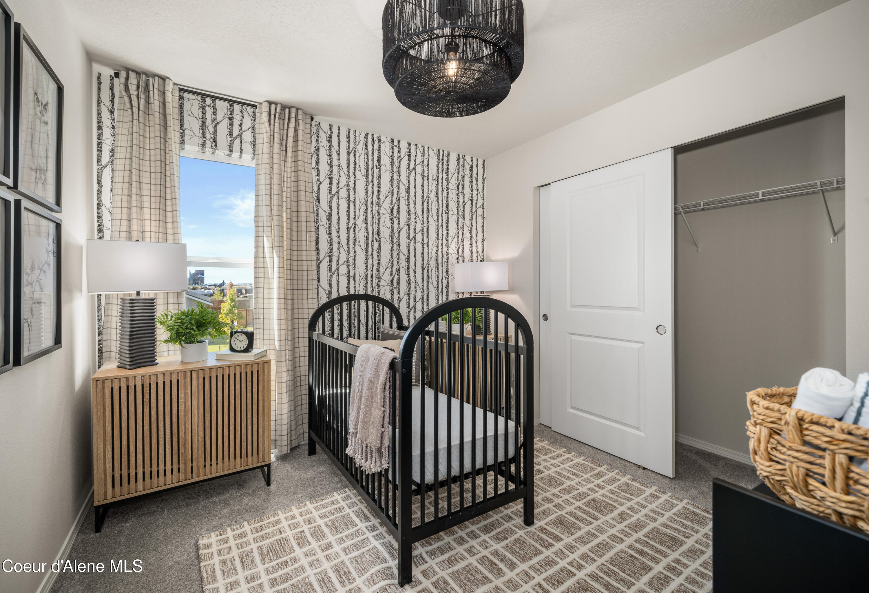 Hayden, Idaho 83835, United States, 4 Bedrooms Bedrooms, ,3 BathroomsBathrooms,Residential,Active,78541