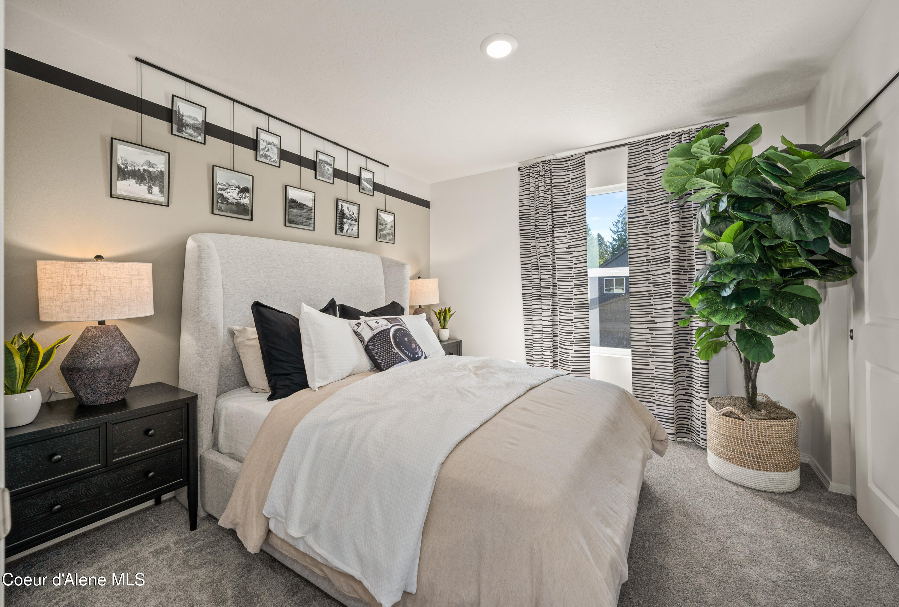 Hayden, Idaho 83835, United States, 4 Bedrooms Bedrooms, ,3 BathroomsBathrooms,Residential,Active,78541