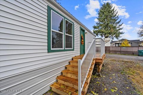 118 MID TOWN Hayden ID 83835