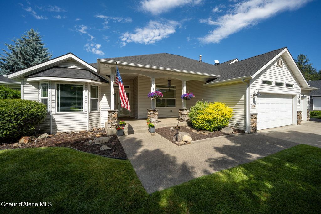 Photo of 11393 Rocking R Rd, Hayden, ID 83835 (MLS # 26-6493)