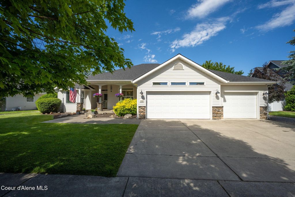 Photo of 11393 Rocking R Rd, Hayden, ID 83835 (MLS # 26-6493)