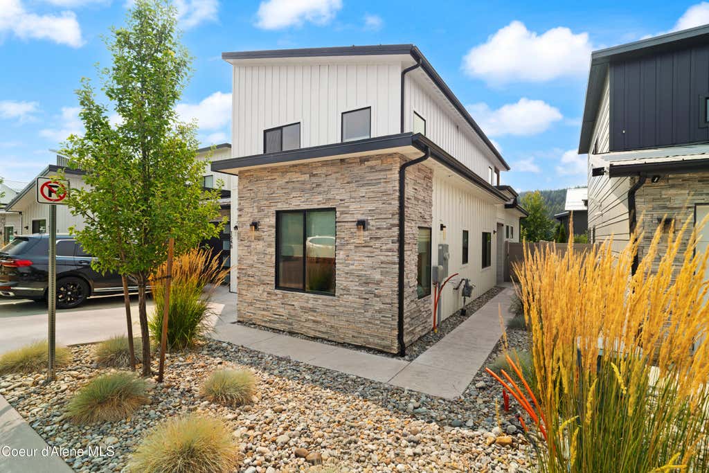 Photo of 1548 Union DR, Coeur dAlene, ID 83814 (MLS # 26-8342)