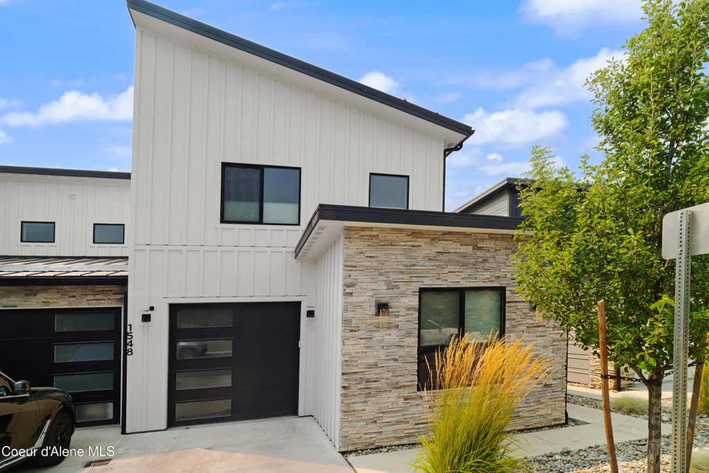 Photo of 1548 Union DR, Coeur dAlene, ID 83814 (MLS # 26-8342)