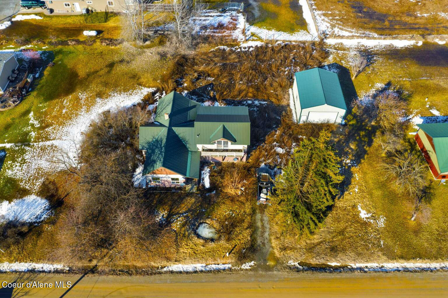498 Moore Loops, Laclede, Idaho image 3