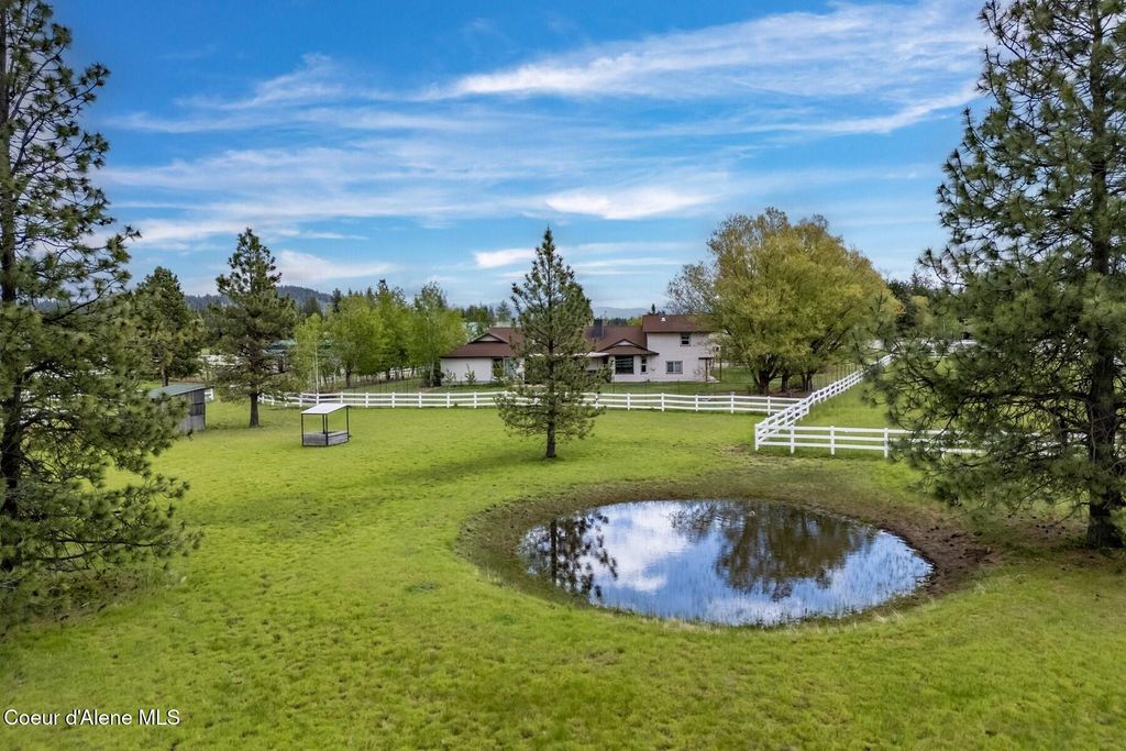 Photo of 7104 Kidd Island Island, Coeur dAlene, ID 83814 (MLS # 25-5205)