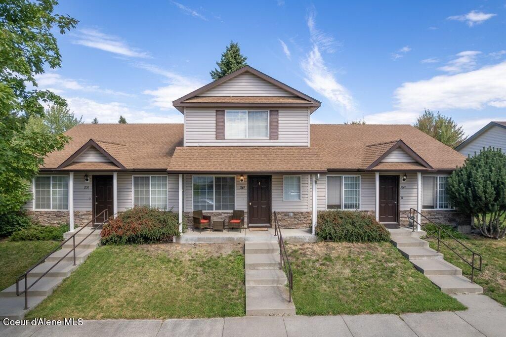 Photo of 1147 Sumac Ave, Coeur dAlene, ID 83815 (MLS # 25-8650)