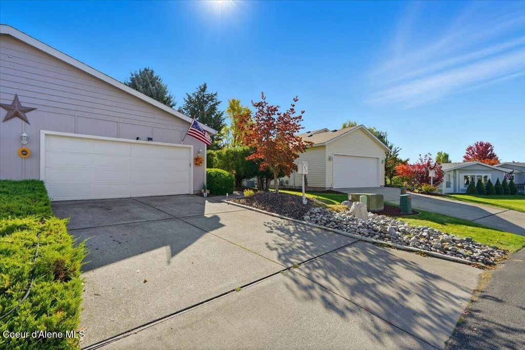 Photo of 1306 LEISURE Dr, Hayden, ID 83835 (MLS # 25-10595)