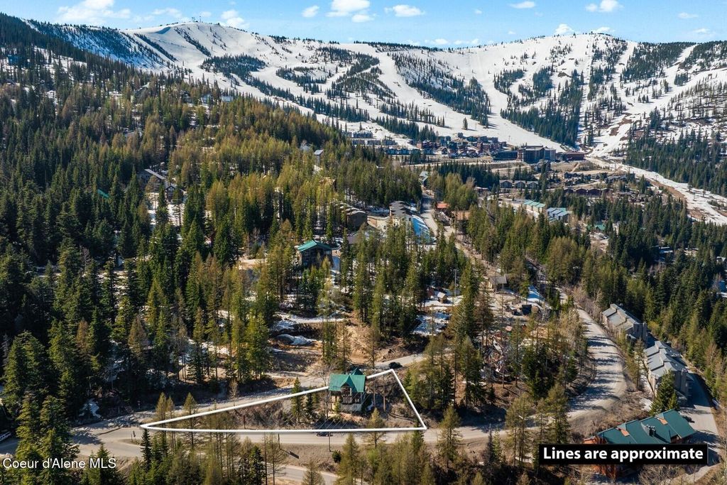 Photo of 45 Parallel Run Run, Sandpoint, ID 83864 (MLS # 26-2021)