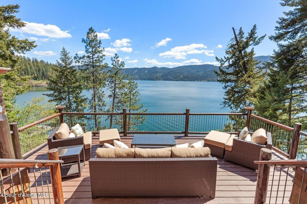 Photo of 11004 Rock Cliff Cliff, Hayden, ID 83835 (MLS # 26-4926)