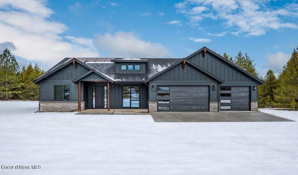 Photo of 826 Slaton, Deer Park, WA 99006 (MLS # 26-422)