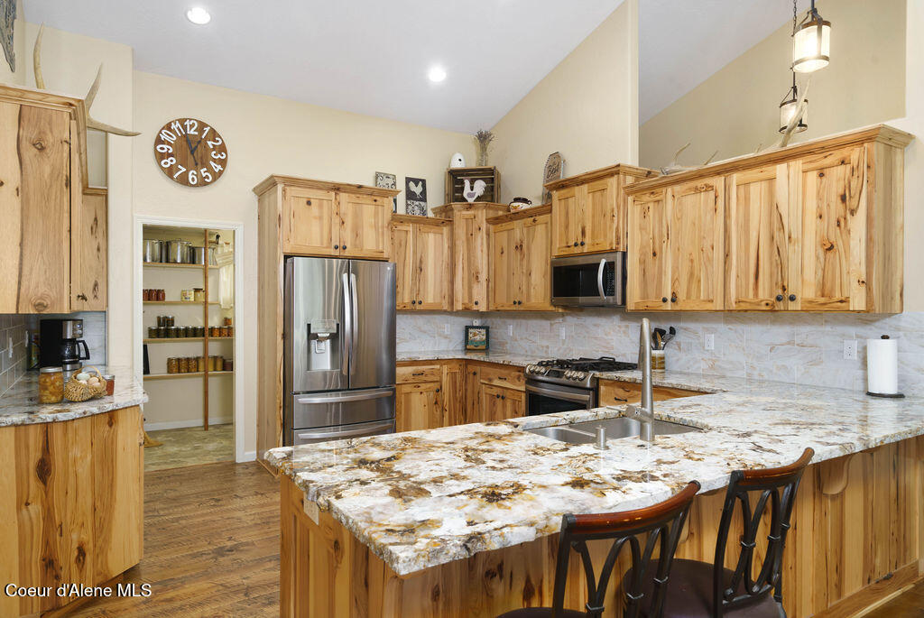 8089/7993 E Forest View, Athol, Idaho image 12