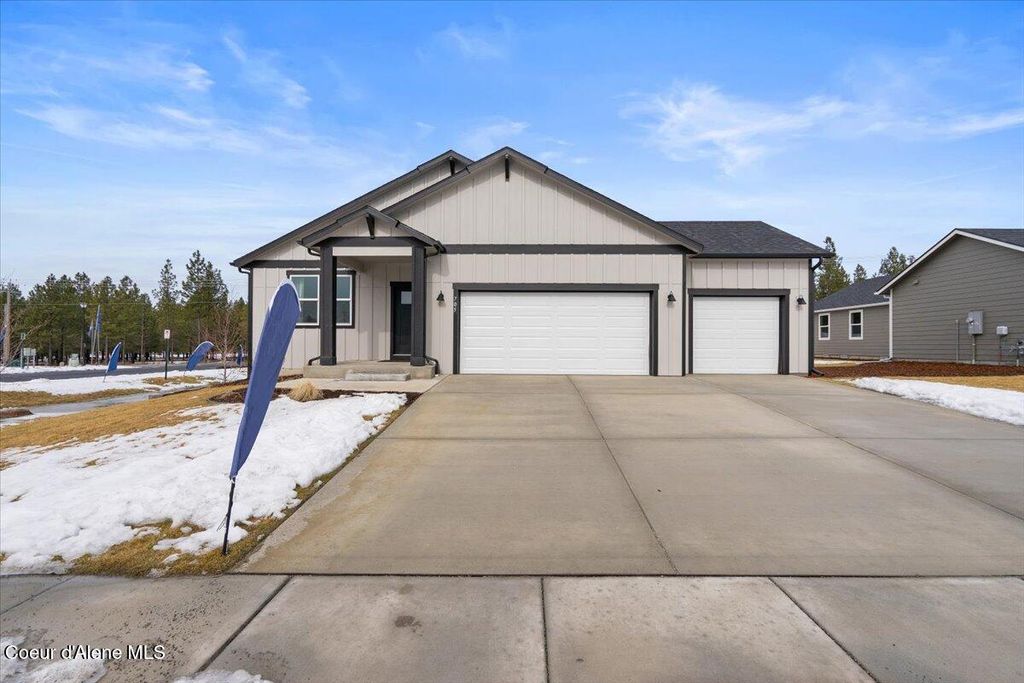 Photo of 3472 Columba, Post Falls, ID 83854 (MLS # 26-3738)