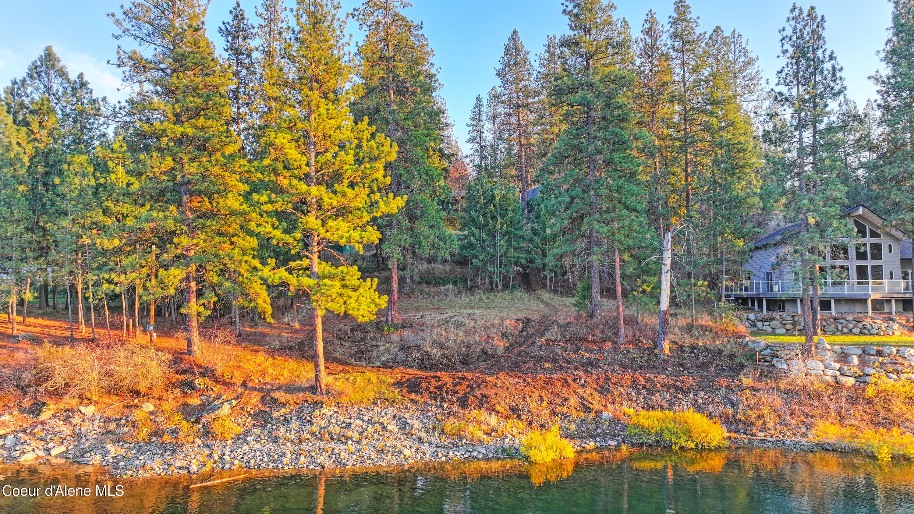 Post Falls, Idaho 83854, United States, 4 Bedrooms Bedrooms, ,3 BathroomsBathrooms,Residential,Active,29987