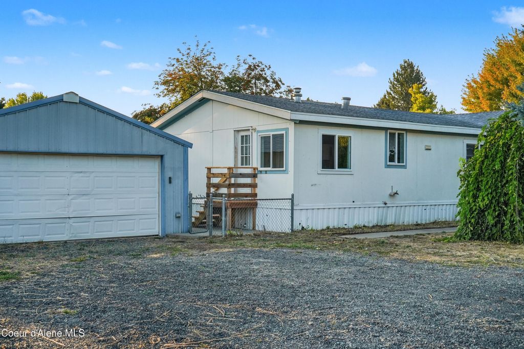 Photo of 74 Garden, St. Maries, ID 83861 (MLS # 25-9838)