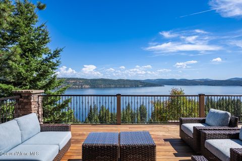 Photo of 5942 Onyx Cir, Coeur dAlene, ID 83814 (MLS # 25-8180)