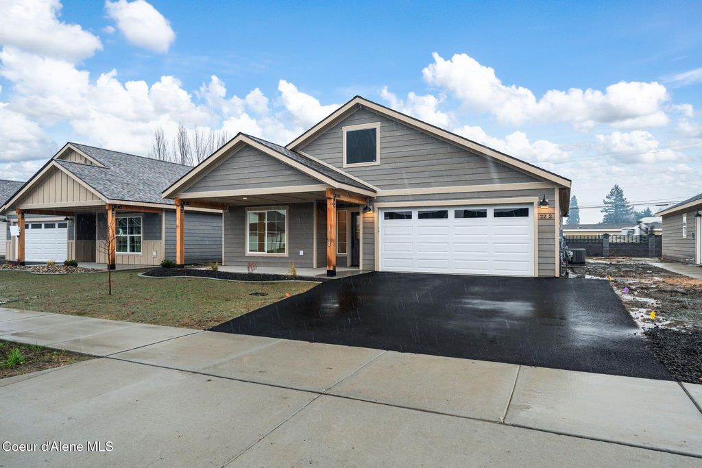 Photo of 2212 Maverick Ct, Sandpoint, ID 83864 (MLS # 26-2896)