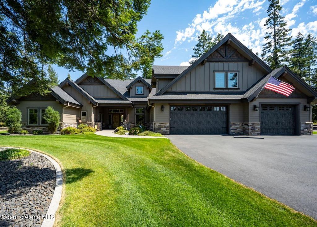 Photo of 1609 Amulet Cir, Rathdrum, ID 83858 (MLS # 25-8014)