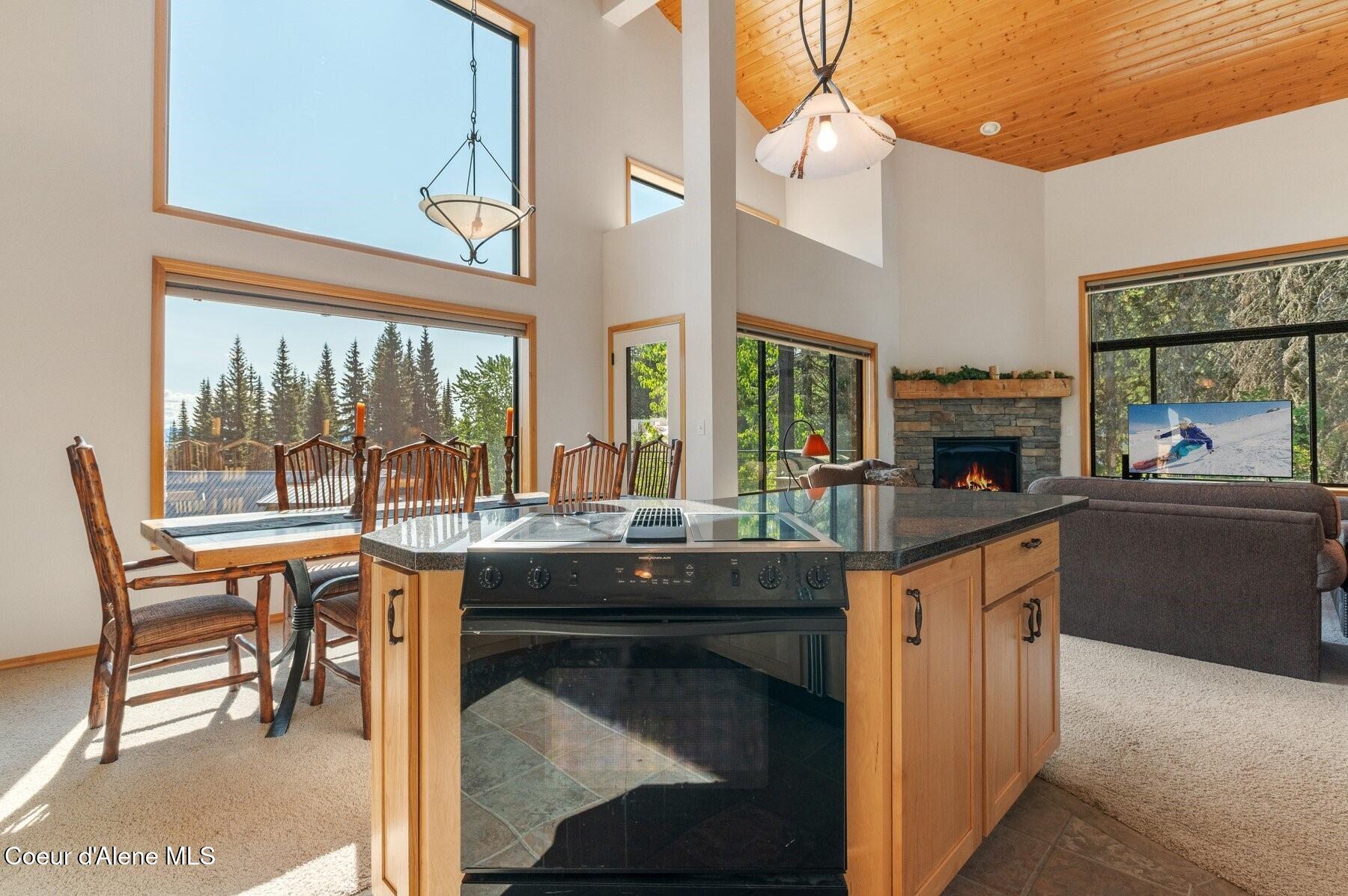 227 S Crystal Springs Rd Rd # 3, Sandpoint, Alaska image 14