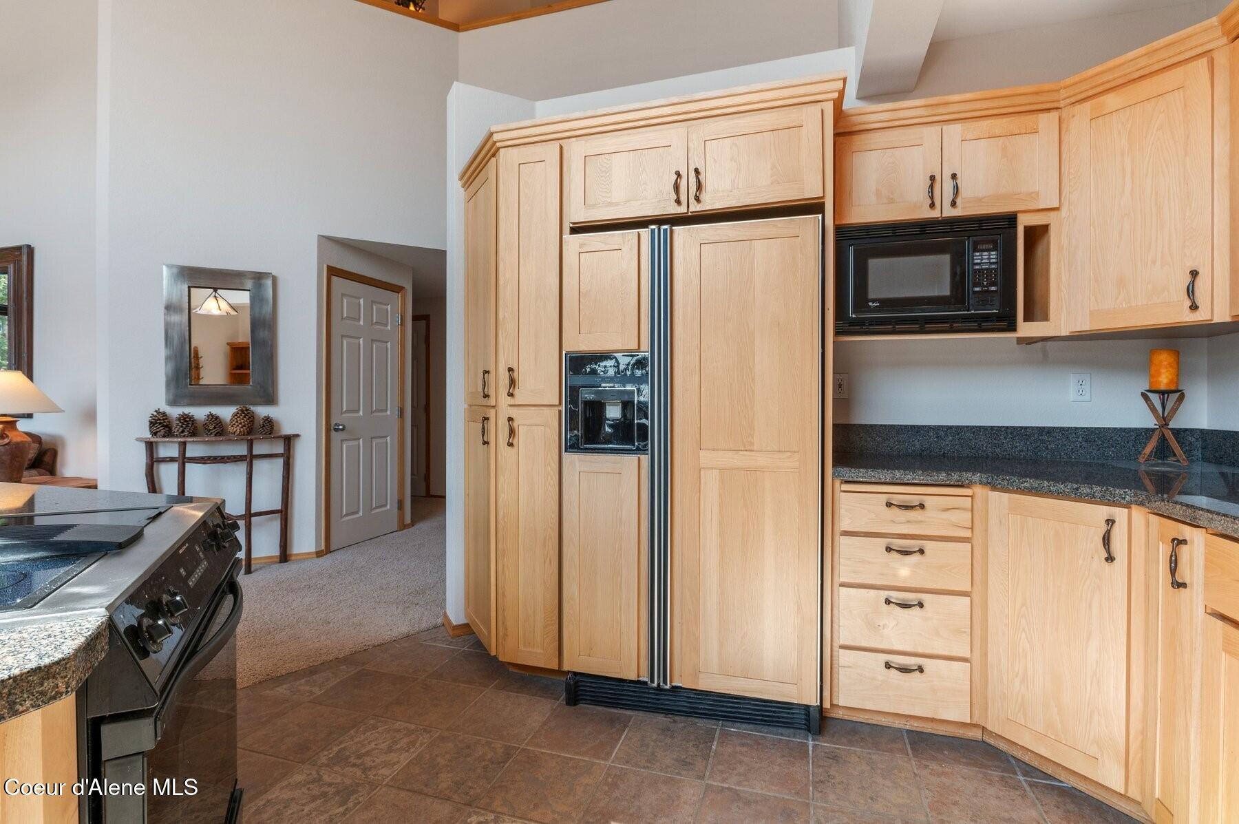 227 S Crystal Springs Rd Rd # 3, Sandpoint, Alaska image 13