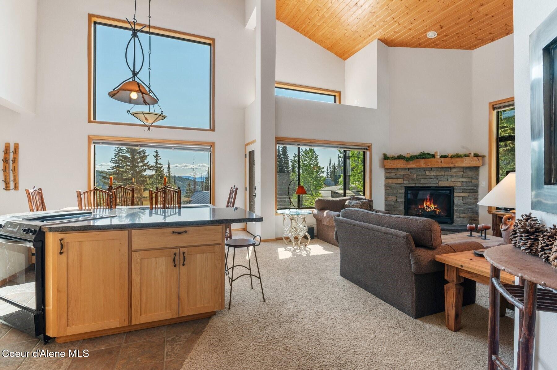 227 S Crystal Springs Rd Rd # 3, Sandpoint, Alaska image 6