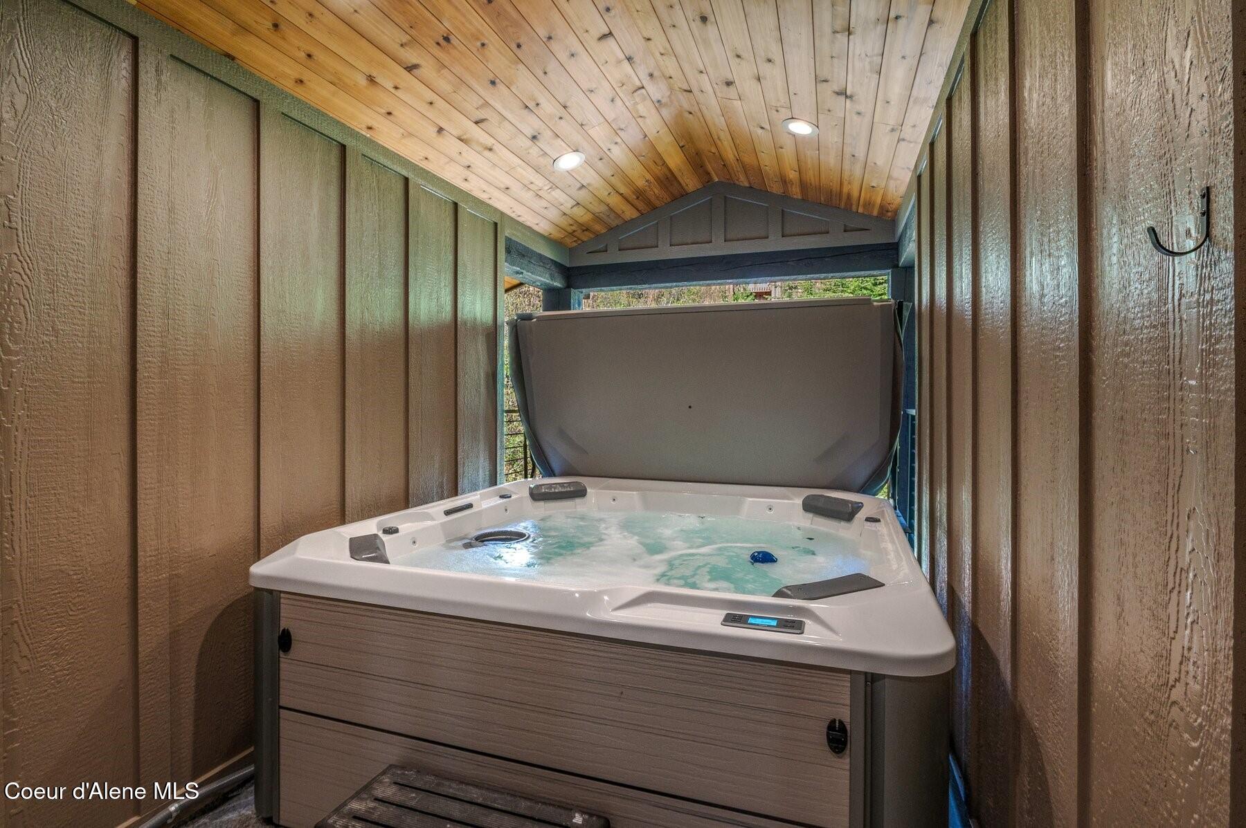 227 S Crystal Springs Rd Rd # 3, Sandpoint, Alaska image 33